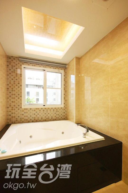 東港 Bay House Bed & Breakfast エクステリア 写真
